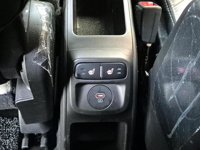 5011000174R17.jpg