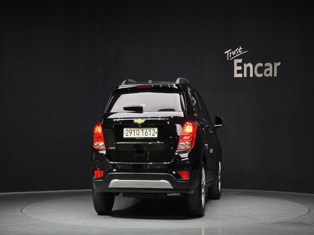 7cdc3aca08f5a3913820f721ba3a6d08.jpeg