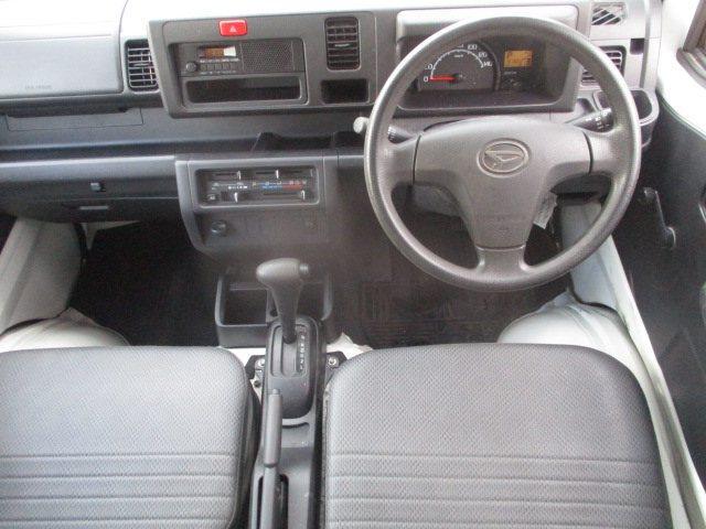 0500952A30251220W00101.jpg