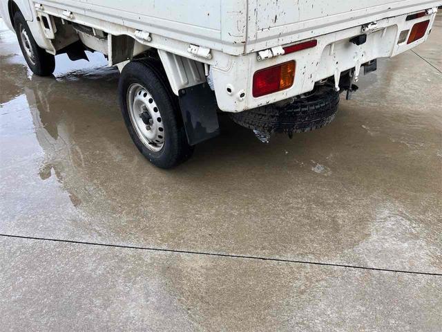 0506973A30250716W00118.jpg