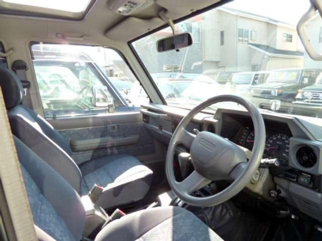 0800018A30141121W00106.jpg