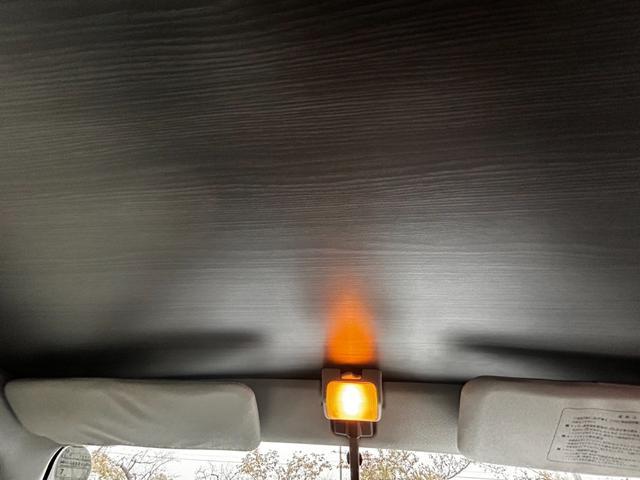 0940148A30251031W00109.jpg