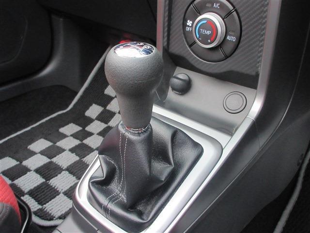 61c25641c8e2473b8eadf41469e7eb63.jpg