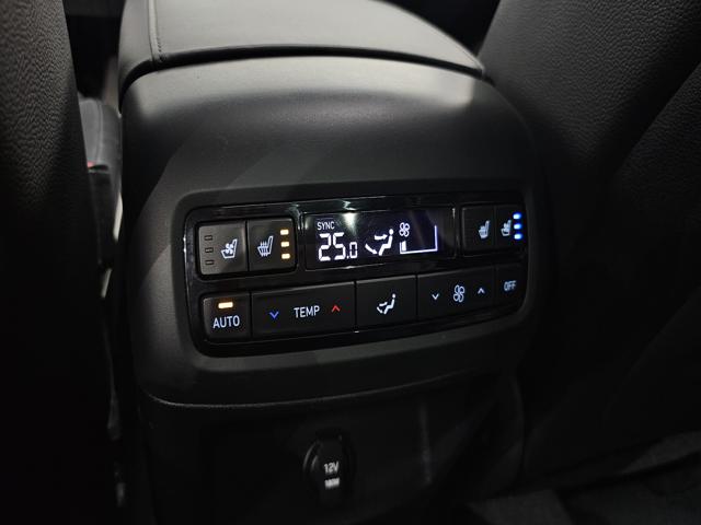 42c06f5fde1a760f6aeb1bd20f207924.jpeg