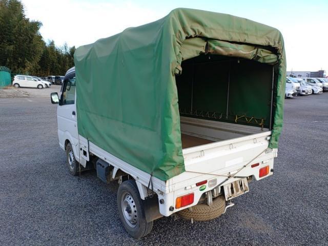22077612_carP_l_3.jpg