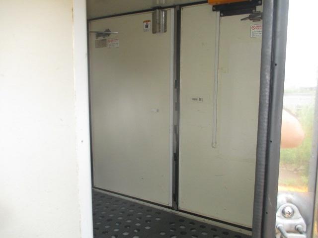 0500952A30250711W00115.jpg