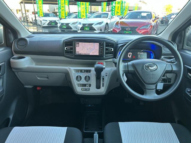 0700361A30251218W00219.jpg