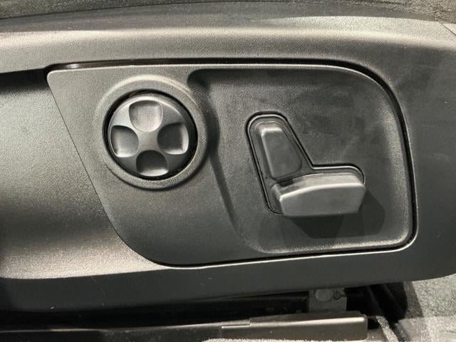 0208050A20251016G00311.jpg