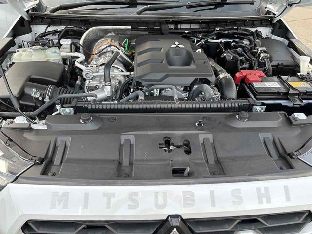 0300895A30250907W00107.jpg