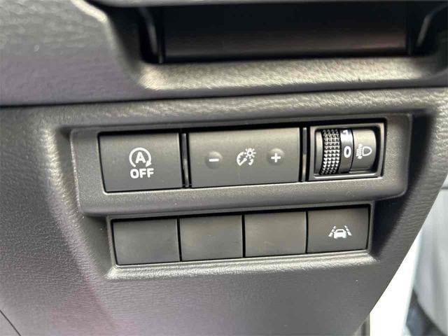 0300895A30250907W00111.jpg