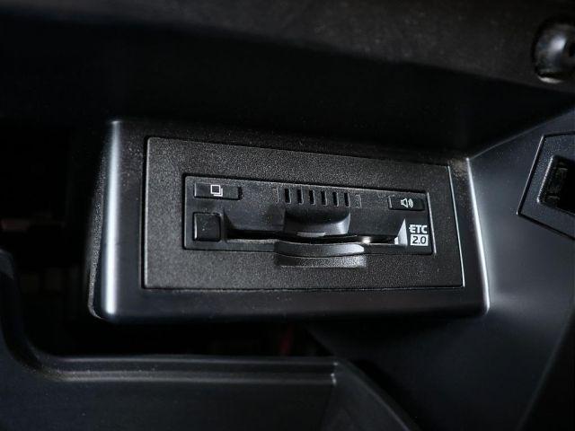 e64c21671b88cd5e070bf6f124abc203.jpg