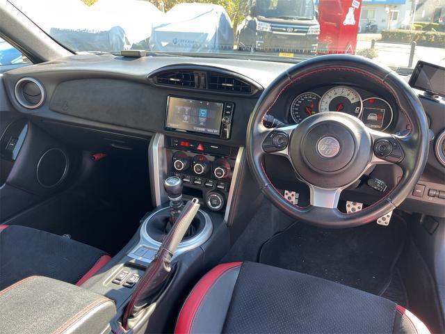 16664776_carP_l_11.jpg