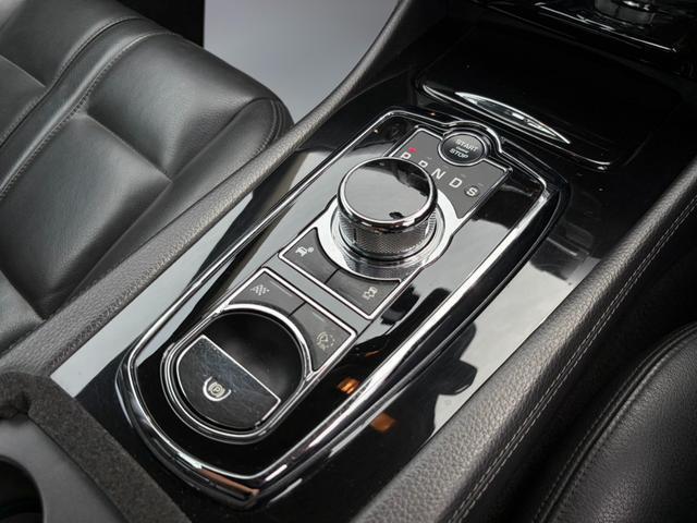 23262298_carP_l_20.jpg