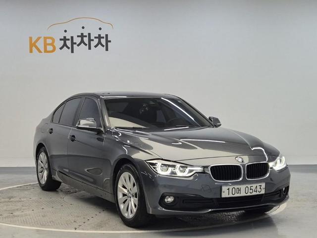 6011000285R4.jpg