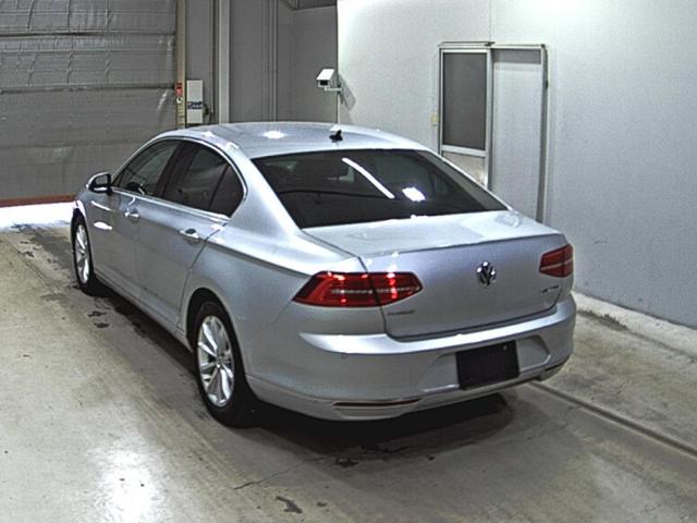 638fa46dba62db9f50a1f54749c66f81.jpg