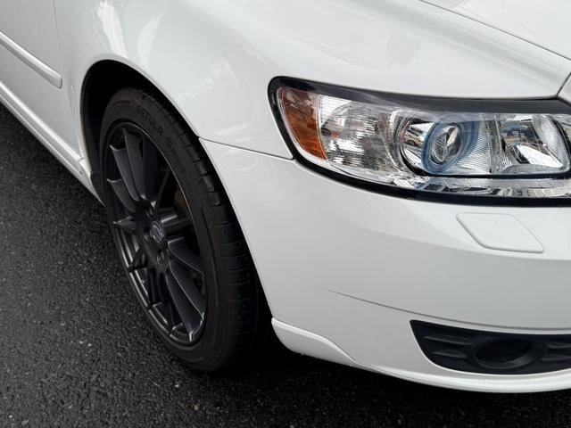 9571870A30250811W00113.jpg