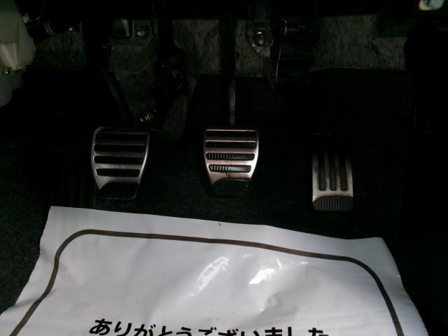 21713472_carP_l_20.jpg