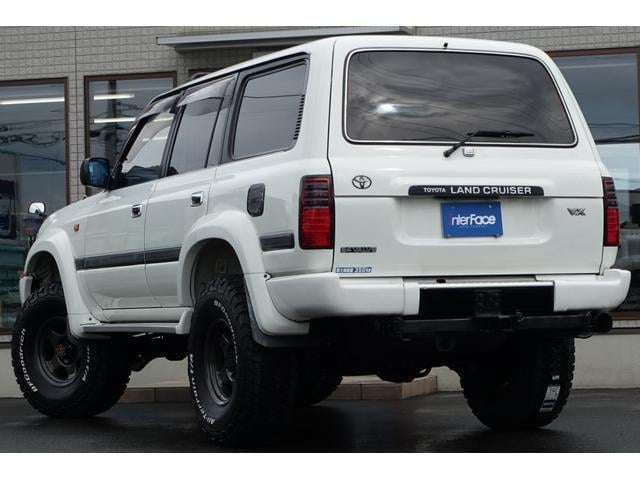 19992410_carP_l_2.jpg