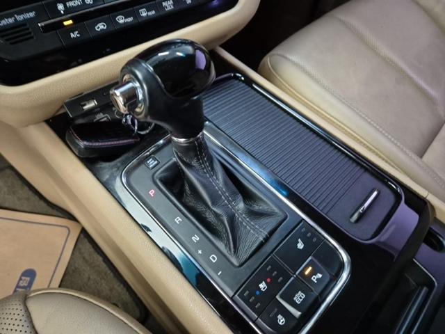 6011500187R8.jpg