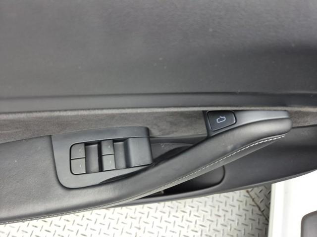 5101001999R19.jpg