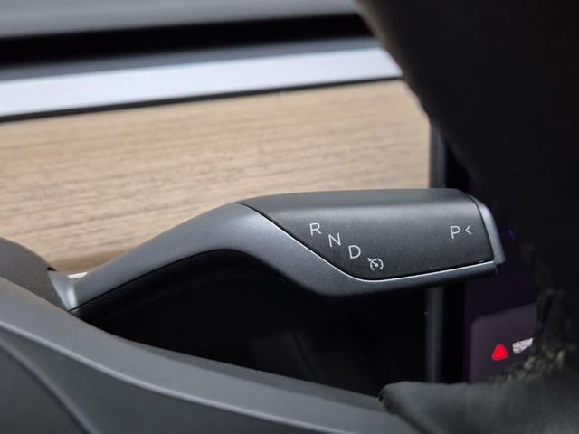 5101001999R8.jpg