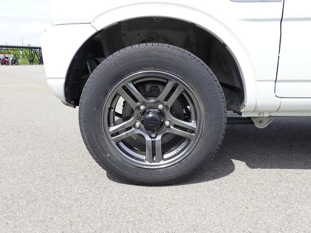 0904156A30250516W00215.jpg