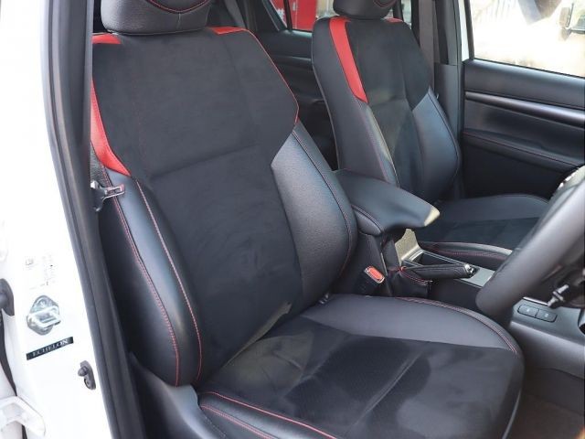 03fe93daf2988af57e514077a060951f.jpg