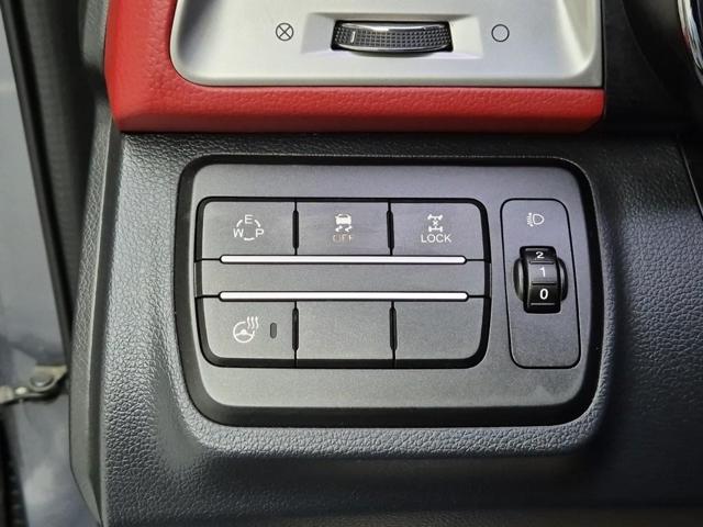 5091001873R16.jpg