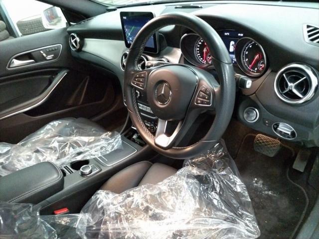 23124848_carP_l_15.jpg