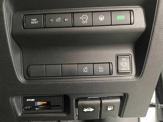 0900065A30250718W00217.jpg