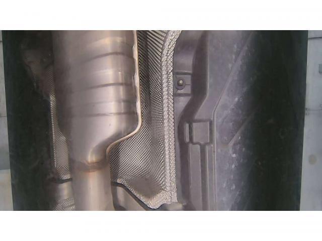 20678627_carP_l_10.jpg