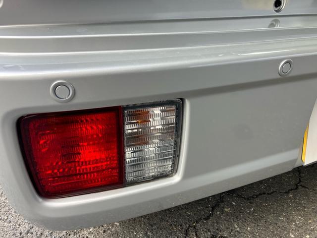 1000824A30260402W00206.jpg