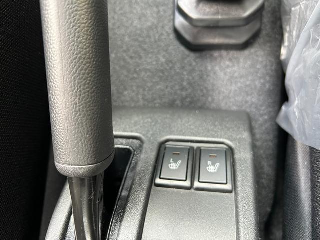 0500069A30260320W00204.jpg
