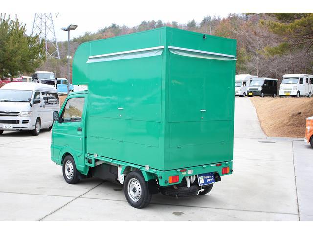 0708487A30240207W00119.jpg