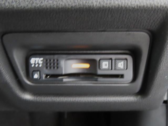 0520217A30251030W00111.jpg