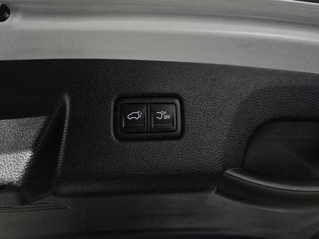 c981ed7cf8104a4ae98d0b10d0cbae22.jpeg