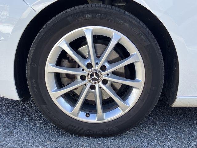 9cdf3e14419be97ab6a053bfbd117bc3.jpg