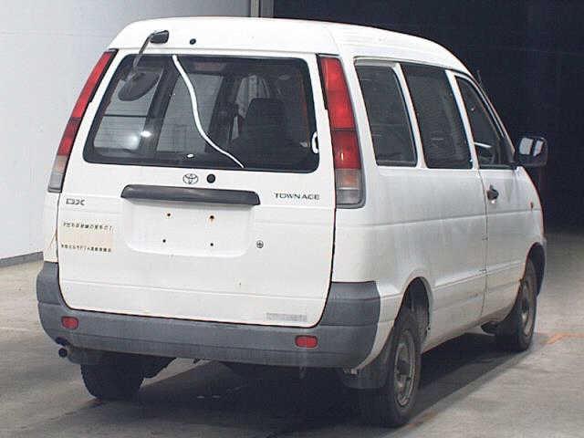 62001e760a23a12c86847ffe6997ccf6.jpg
