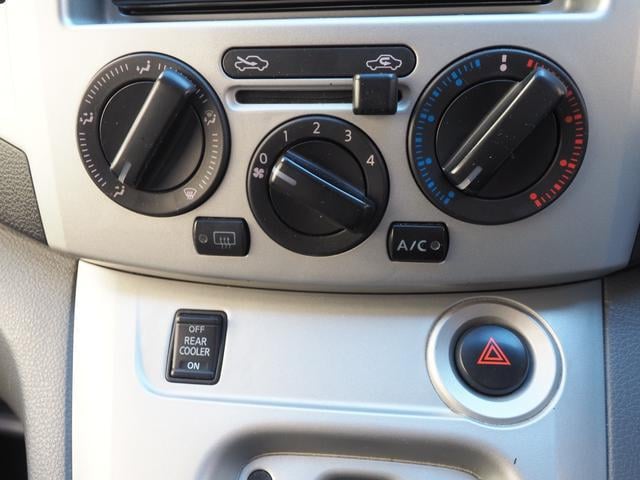 0500873A30251108W00207.jpg