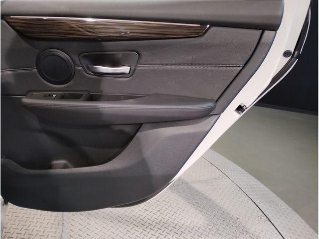5ec98a261b15785f1698a76edc6d6fb3.jpg