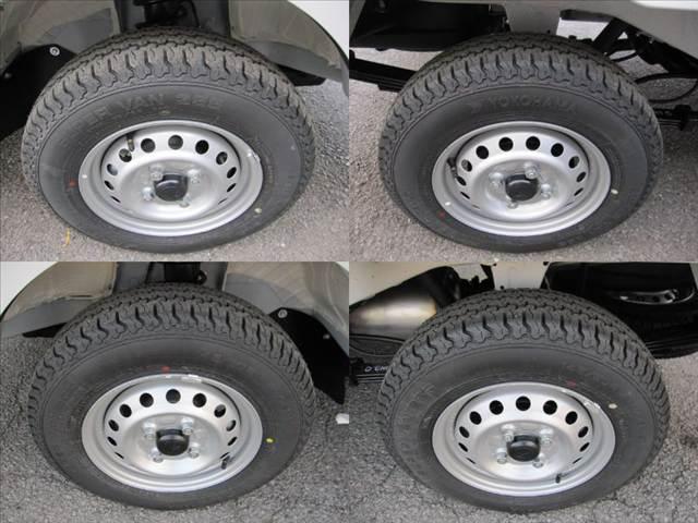 727542db20d23ada526b5513aed1eb7c.jpg