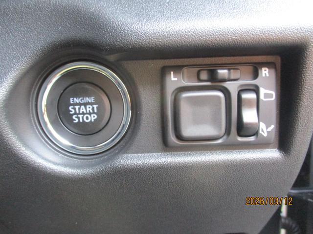 0802982A30260322W00111.jpg