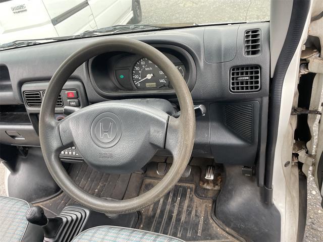 0508493A30260302W00217.jpg
