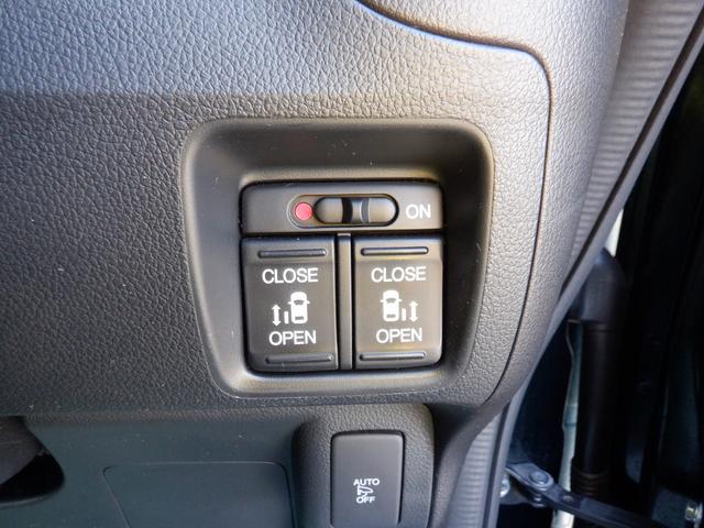 0900616A30260312W00215.jpg