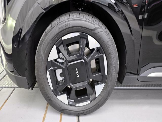 1e358d503fca051687547f5581718393.jpeg