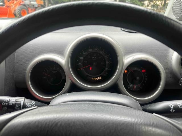 22127390_carP_l_5.jpg