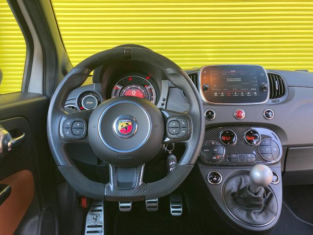 9800337A30260119W00102.jpg