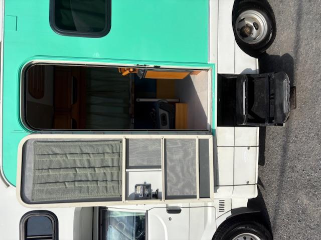 0700165A30260122W00113.jpg