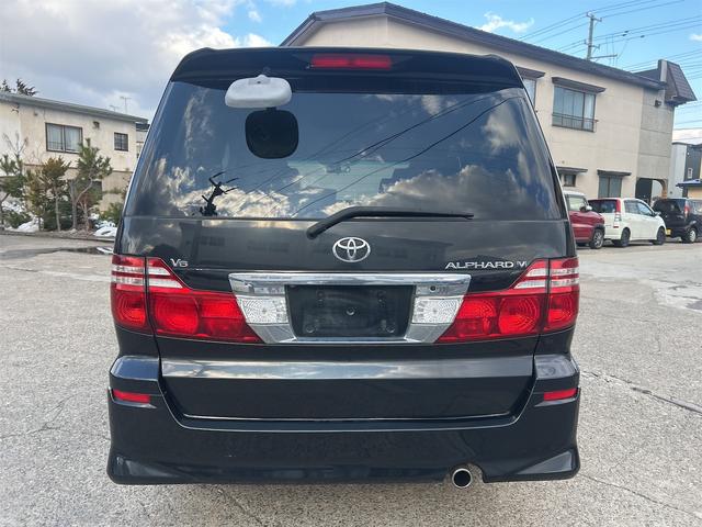 0900005A30260317W00215.jpg