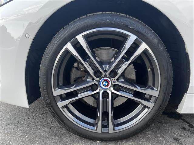 66a980d2415148a2f55cb2b2198452a0.jpg